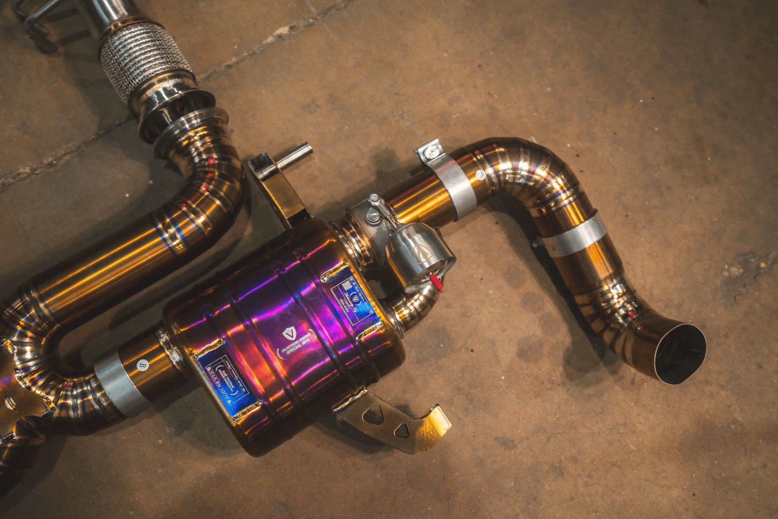 Valvetronic Designs Audi R8 True F1 / Valved System