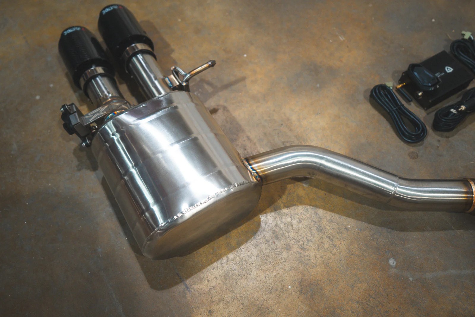 Valvetronic Designs Audi B9 S4 / S5 Valved System