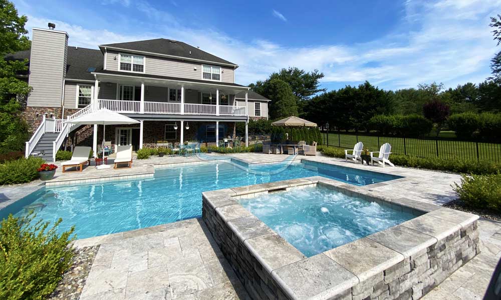 Pool Contractors in Livingston