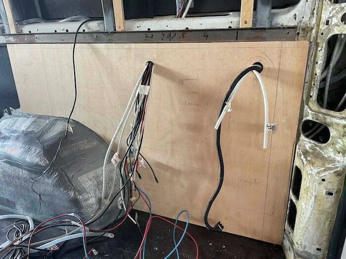 instalacja elektryczna w kamperze