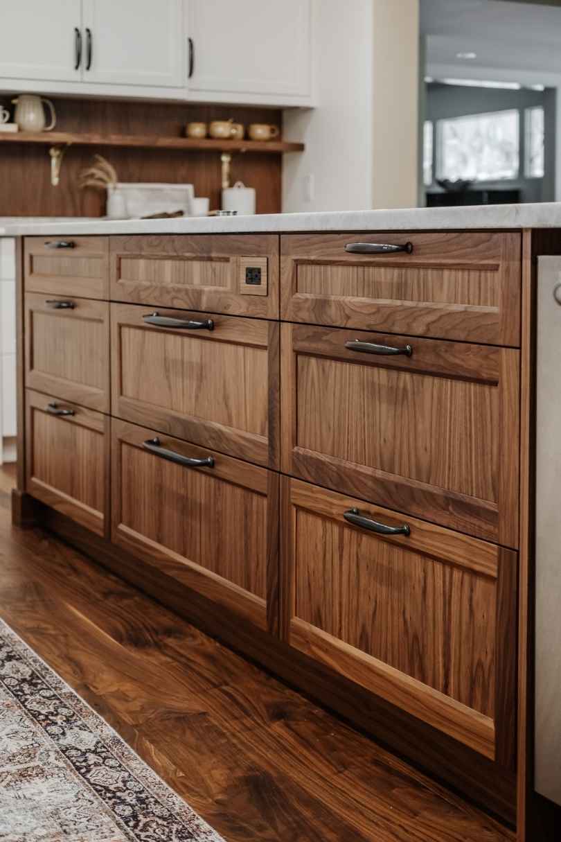 A kitchen with standard panels - not sequence matched or grain matched. Shaker style doors don't usually need sequence matching or grain matching.
