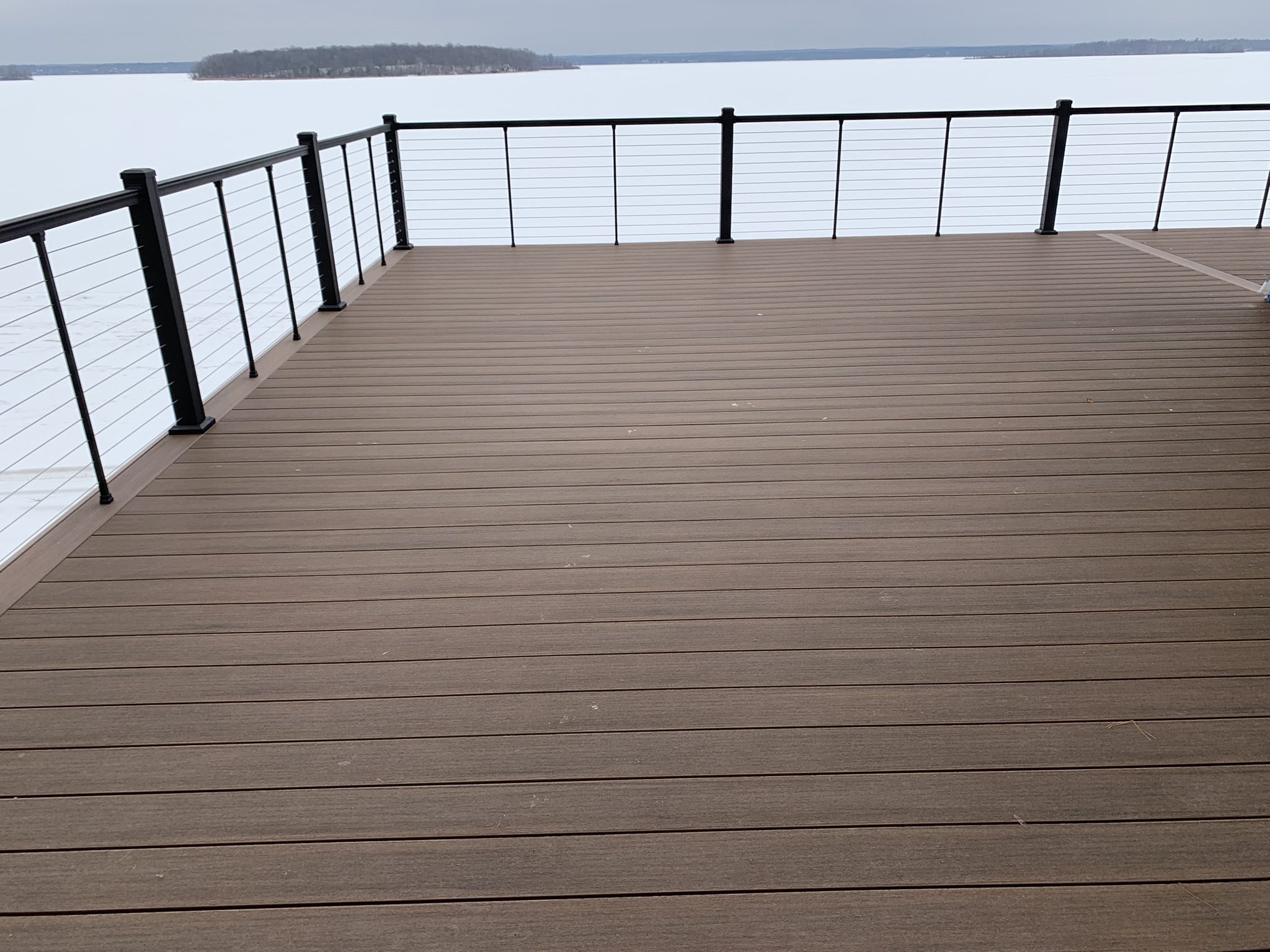 Cable railing on azek deck