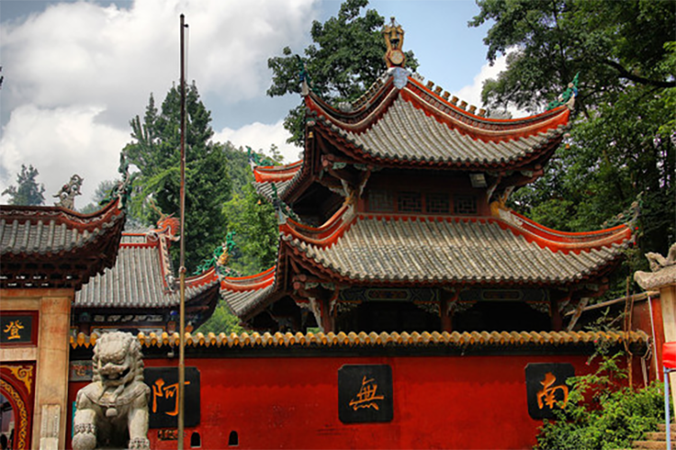 Qing dynasty temple architecture