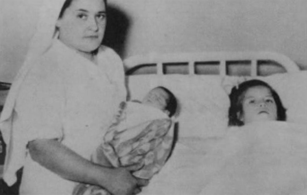 World's youngest mother: Lina Medina gave birth at 5 years old.