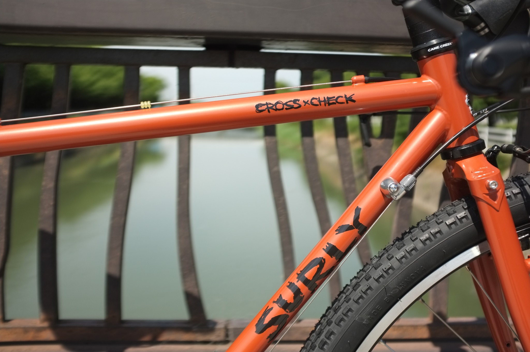 クロモリの変わらないスタイルで -CROSS-CHECK納車- – cyclemark