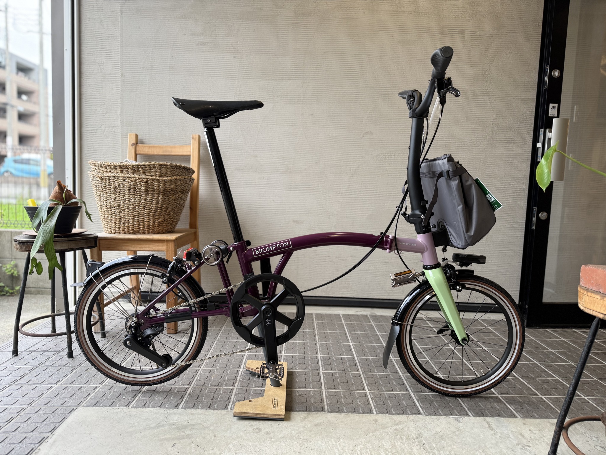 ブロンプトン　Pライン 2022年モデル　新古車 Brompton 新型P Lineの限定車 | cyclemark サイクルマーク