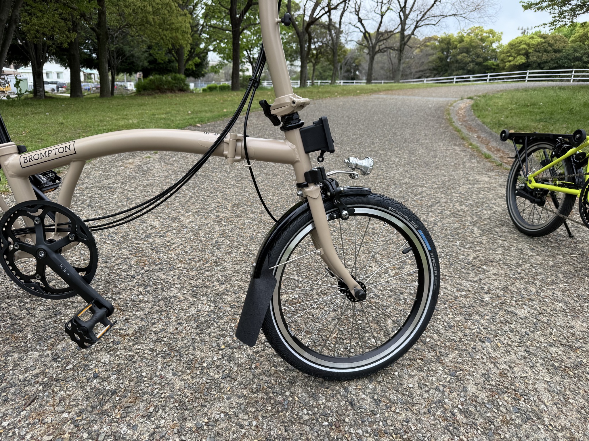ブロンプトン BROMPTON アイボリー M6R ブロンプトンを楽しむ -M6R 2台納品- | cyclemark サイクルマーク