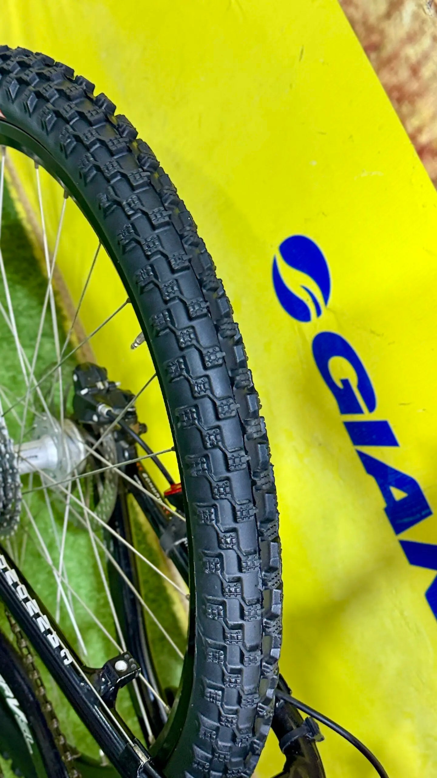 CANNONDALE SUPER V900