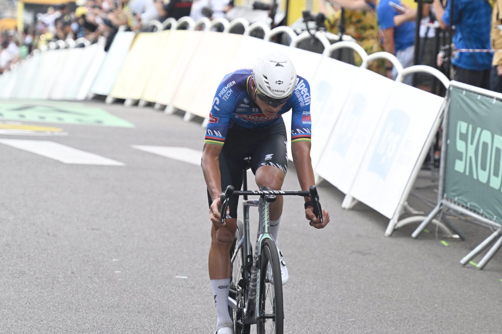 Tour de France 2023: Stage 17 Preview - Who Will Win the Breakaway Battle? (2026)