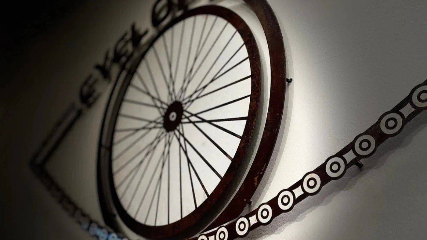 Servicing Cyclopes Co - High Quality Ultra HD Dark Illustrations | Free Download