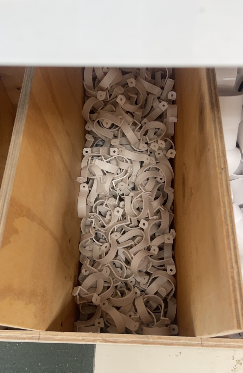 PIPE STRAP/SADDLE 1000pcs/box