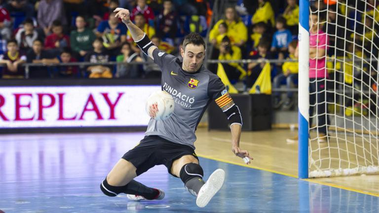 Penghargaan insan futsal terbaik dunia yang diselenggarakan oleh majalah online futsal, futsalplanet, kembali digelar pada penghujung 2018 ini. Kiper Barcelona Terpilih Sebagai Kiper Futsal Terbaik Di Dunia 2017