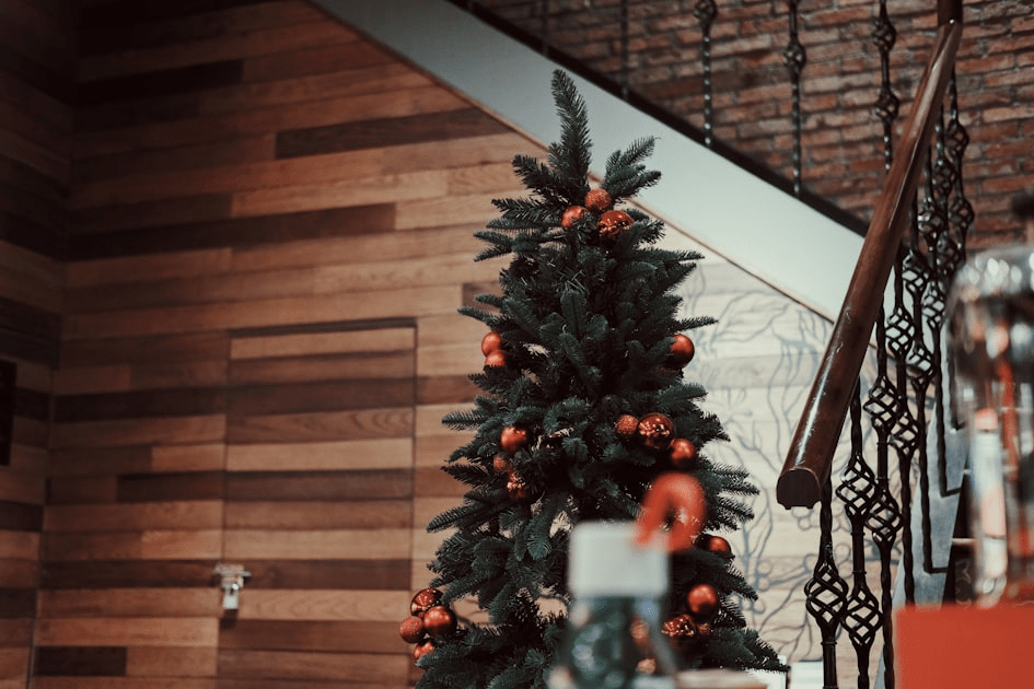 The Benefits of Seasonal Home Decor