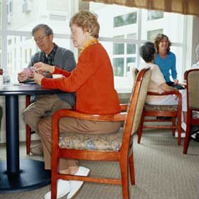 It is almost that time of year again for your family to gather around the table and give thanks. Crestview Manor ALF Hawthorne NY 10532 | AssistedLiving