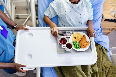 Food waste in Australian hospitals and aged care homes — can AI help? (2026)