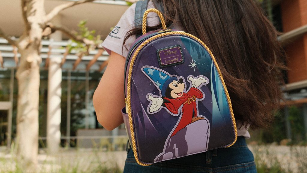 【2026年1月発売！】WDW キャラクターロゴ　バッグパック　リュックサック キャラクターグッズ 【2026年1月発売！】WDW キャラクターロゴ バッグ