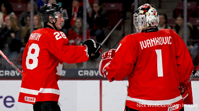 Canada Scores 5 Goals In One Period, Knocks Out Slovakia From World Juniors (2026)