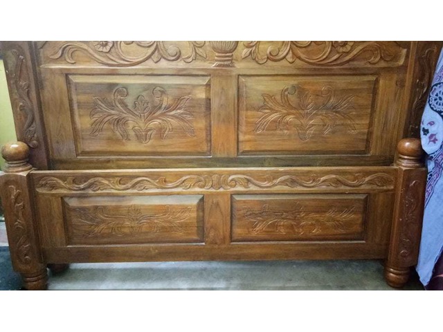 Used Cot Bed Teak Wood Cotton Mattress Bero Dressing Table 32000 Chennai Buy Sell Used Products Online India Secondhandbazaar In
