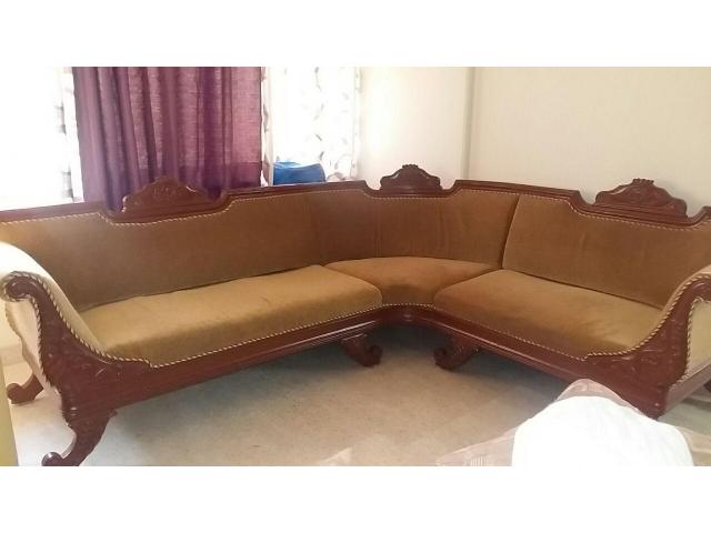 L Shaped Wooden Sofa With Intricate Carvings Mumbai Buy Sell Used Products Online India Secondhandbazaar In