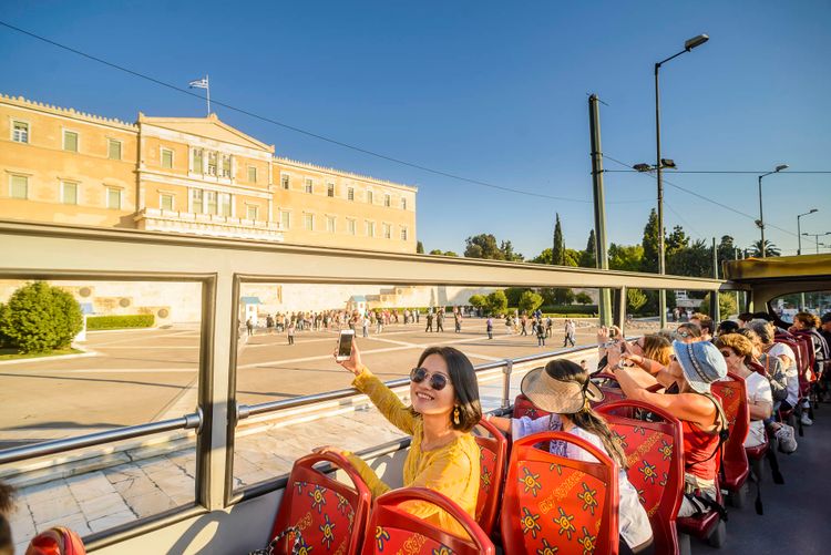 Itinerary · syntagma square · ancient olympic stadium · melina merkouri / plaka · the acropolis & parthenon (interchange: Hop On Hop Off Bus Athens All Routes Official City Sightseeing C Tour 2020