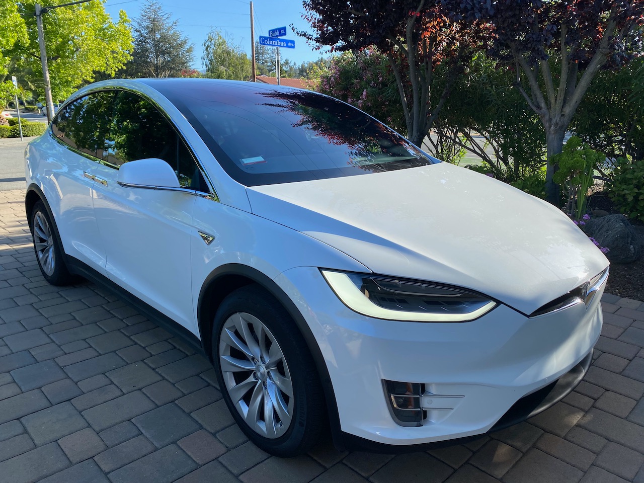 2016 tesla model x 90d