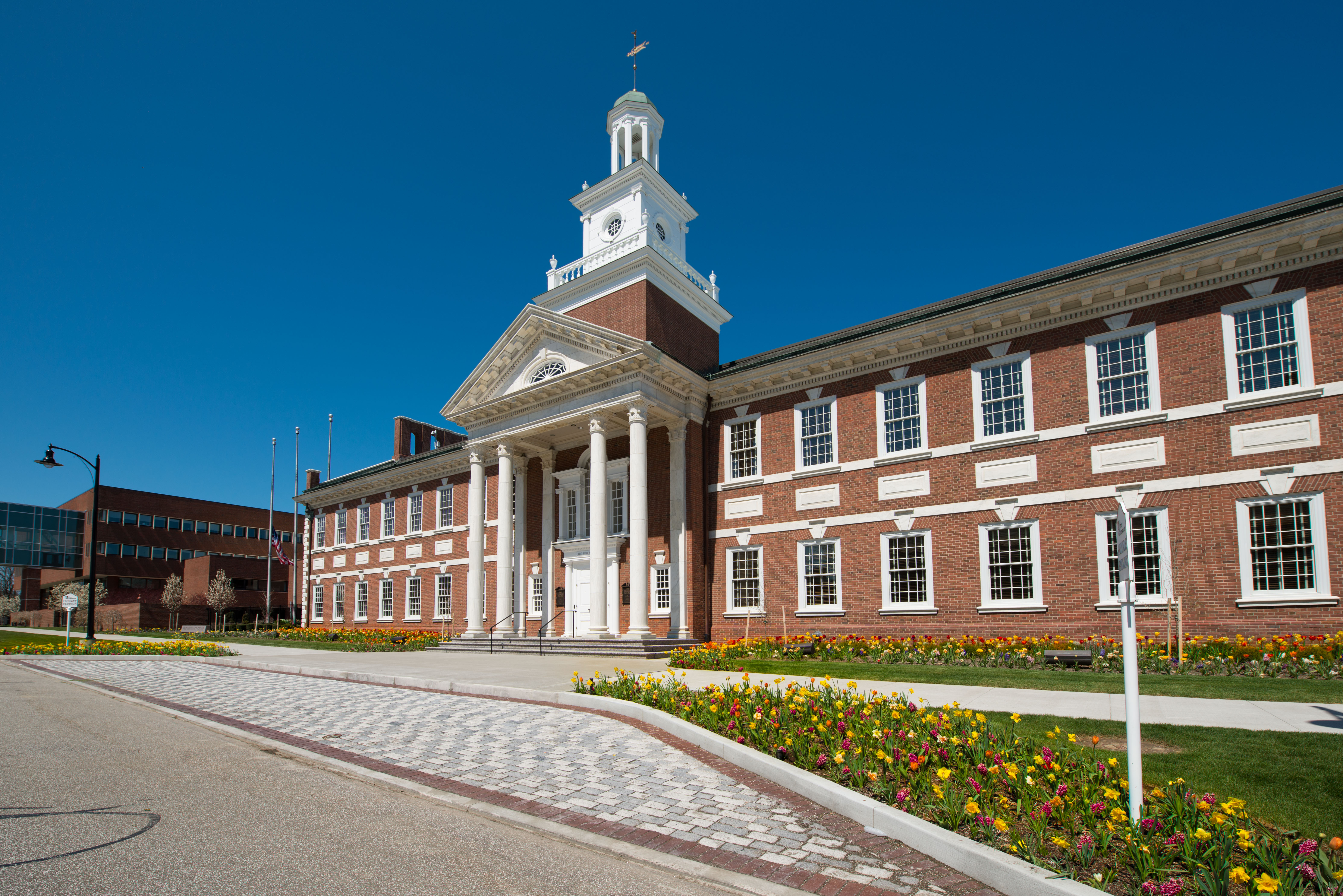 Borden insurarance agency on facebook. Erie Insurance Group Mission Benefits And Work Culture Indeed Com