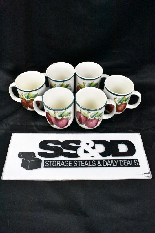 6 coffee mugs w/ apples design. "casuals made in china by china pearl"