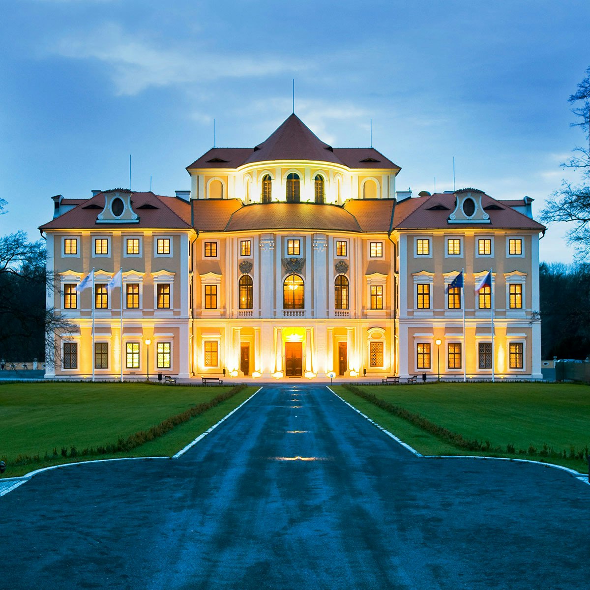 Finance Tradingbasics Continuouslearning Financialmarkets Coursera - Space Design Collection - High Resolution Quality