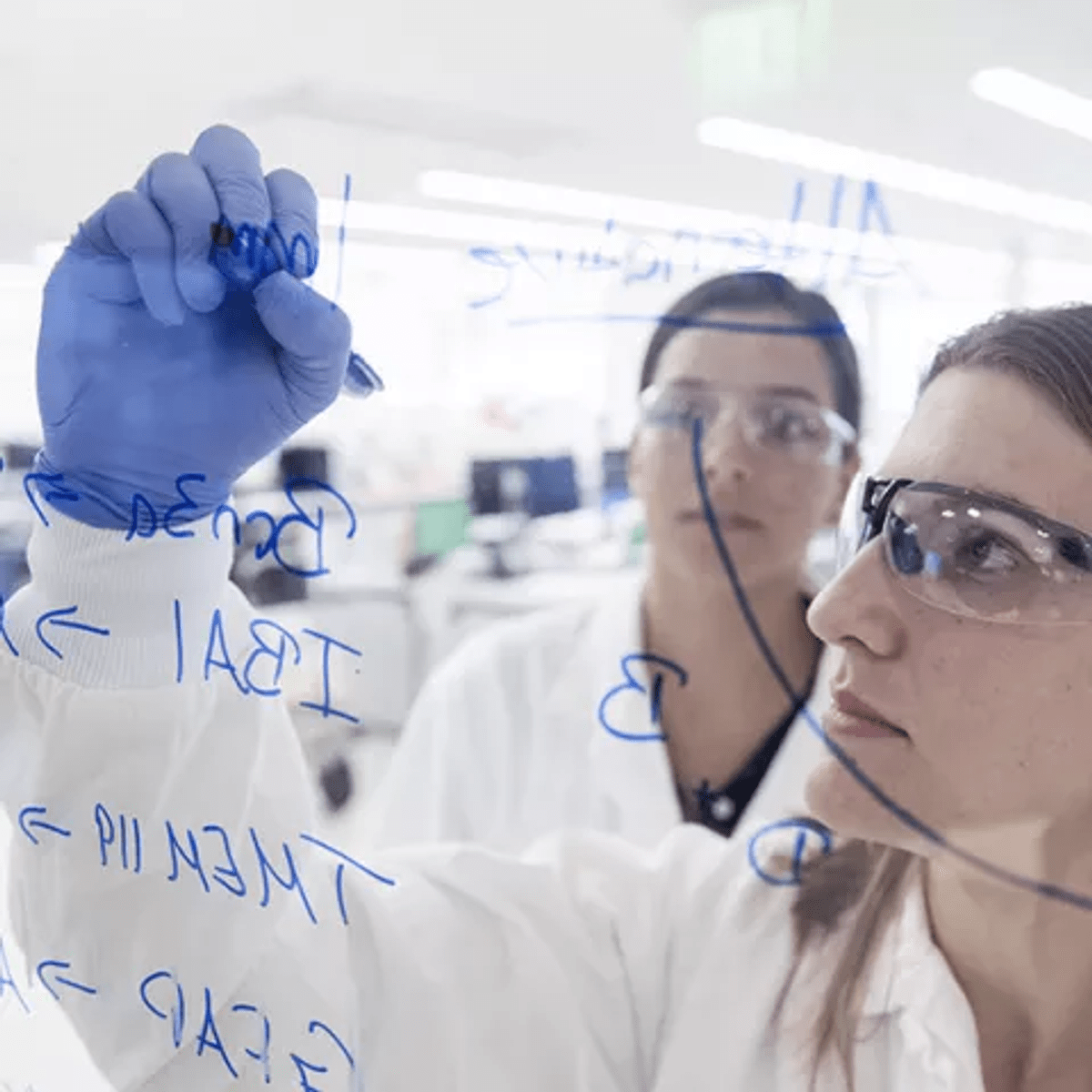 Learn About Drug Discovery - Classic Mountain Pattern - Ultra HD