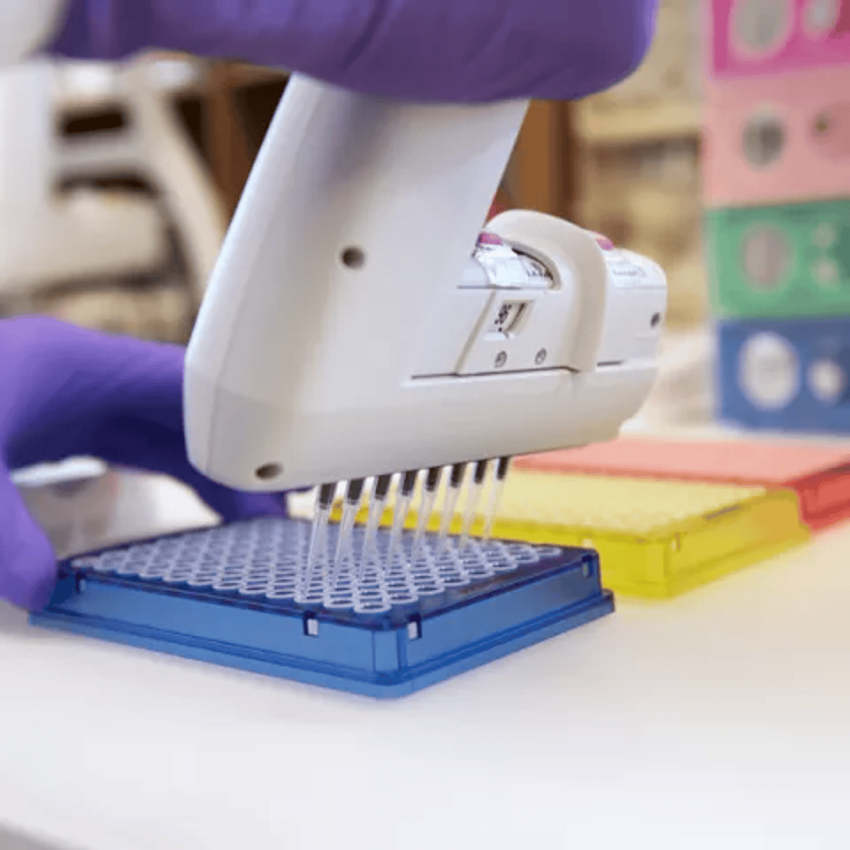 Drug Discovery Coursera - Elegant Abstract Picture - 4K