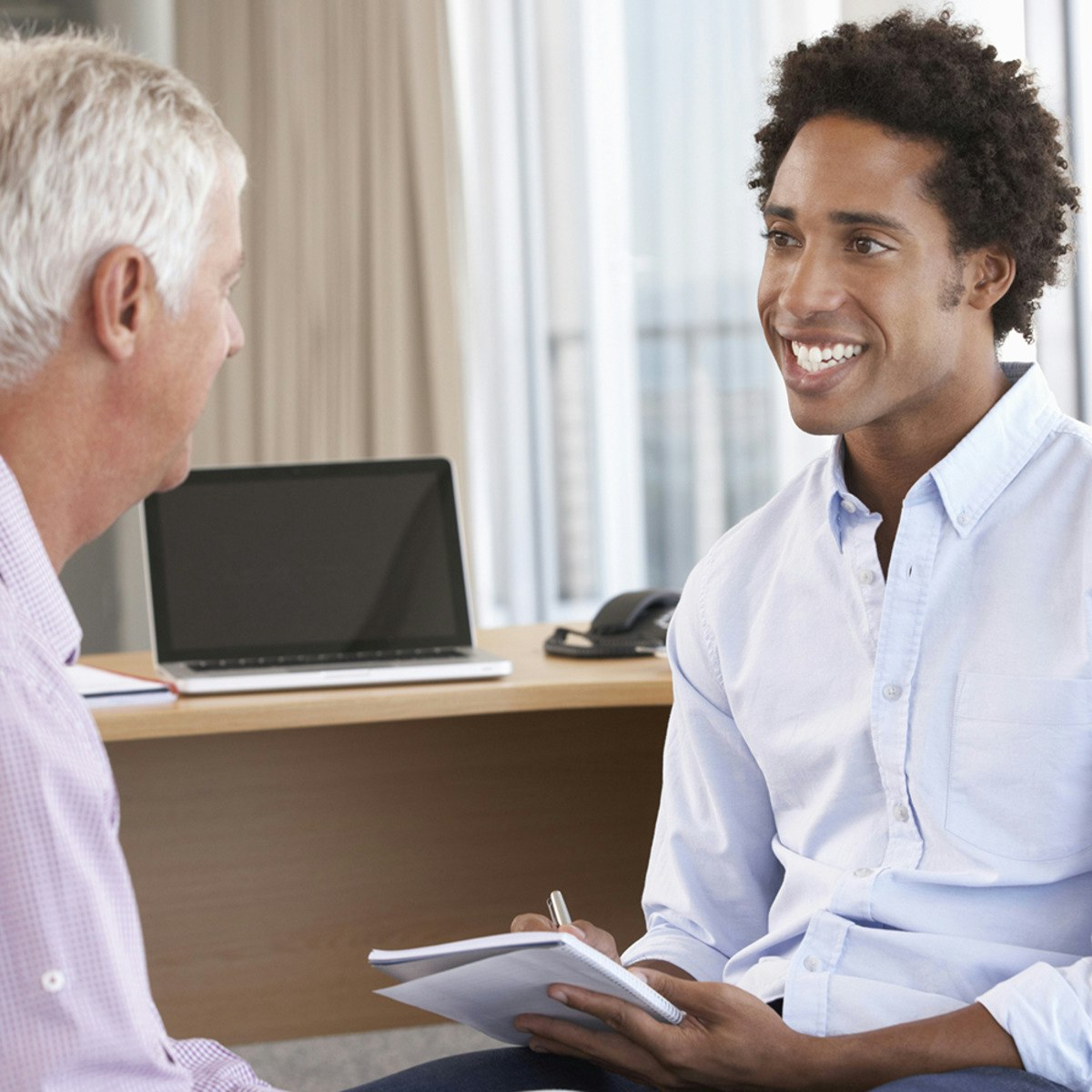 Executive Coaching Course On Feedback And Coaching - Ultra HD 8K Light Designs | Free Download