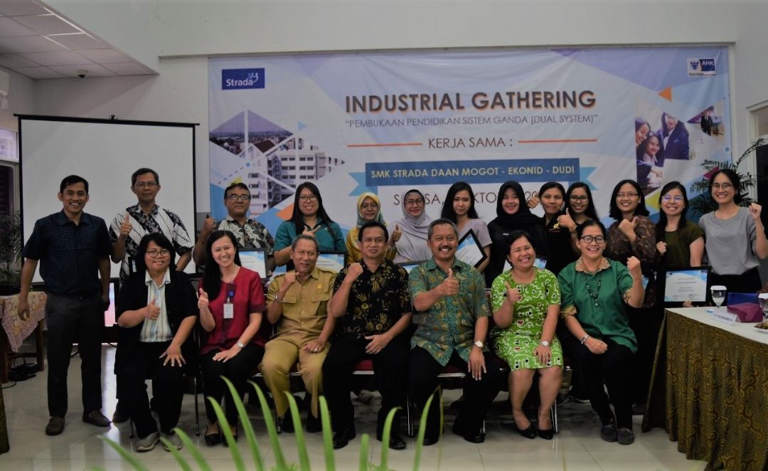 Adapun pelajaran yang diberikan disesuaikan dengan jurusan smk . Industrial Gathering Smk Strada Daan Mogot Smk Strada Daan Mogot