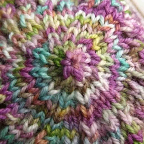 Crochet vs Knitting Dabbles & Babbles