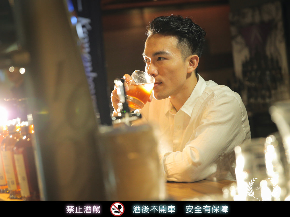 小酌｜台北東區忠孝敦化有這3間低調特色酒吧 Draft Land/Red Circle/Unknown Lounge