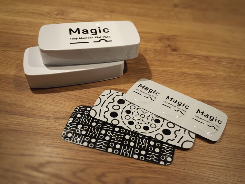 コンタクトを変えてみたよ。