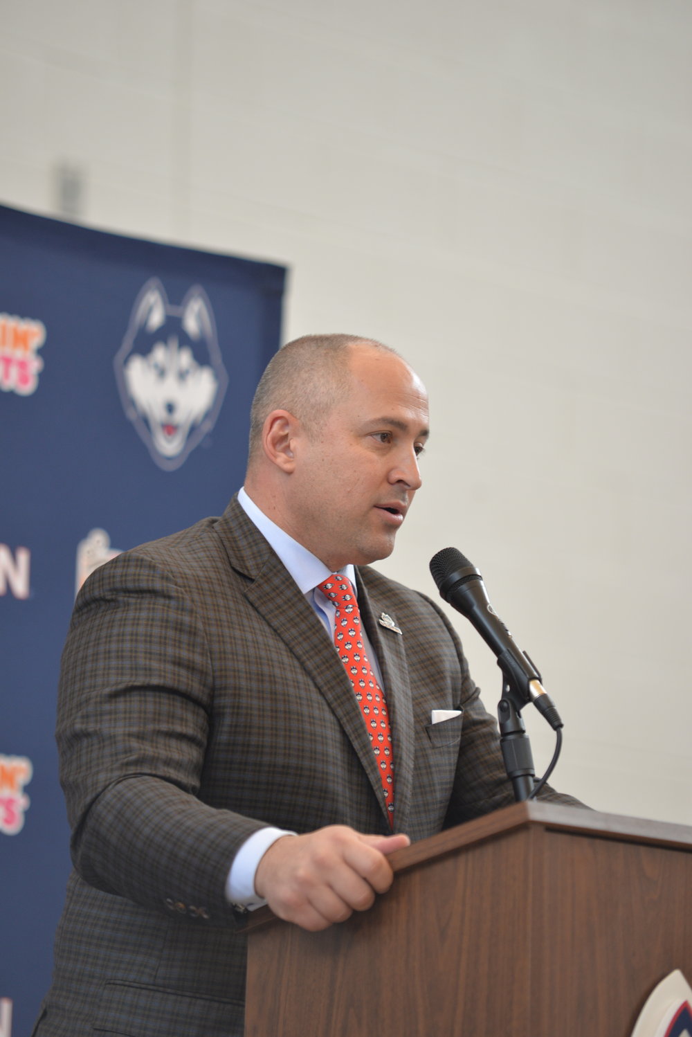 UConn Athletics announces free student admission for all home games ...