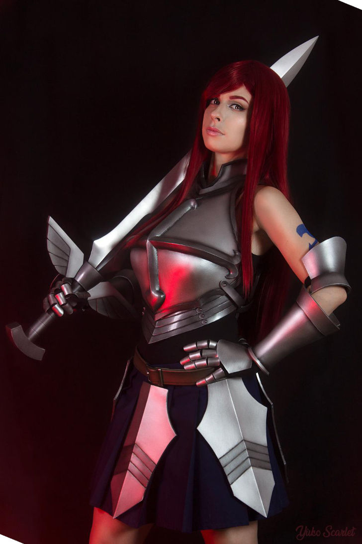 A replica sword and armor can be cost prohibitive, but by layering a silver . Erza Scarlet From Fairy Tail Daily Cosplay Com