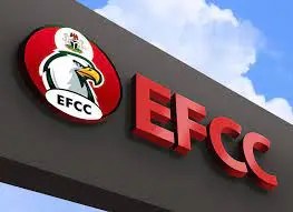 EFCC detains 10 officers over alleged theft of missing items