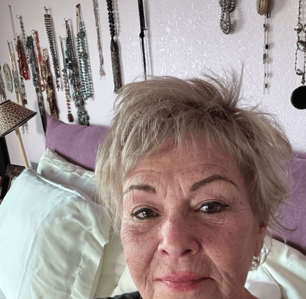 At 71, roseanne barr debuts new pixie haircut, sparking a stir among fans