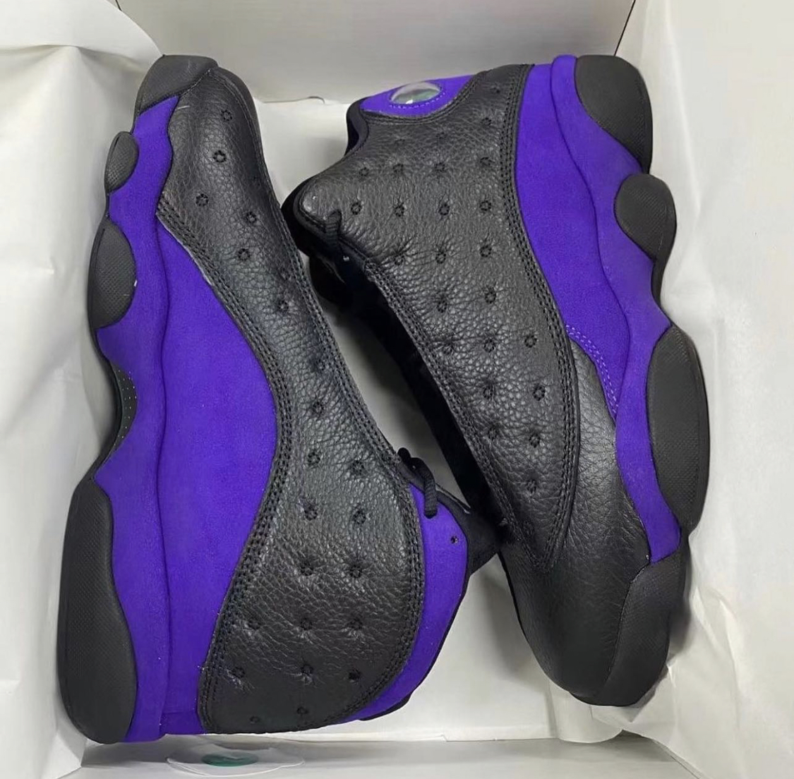 First look at the air jordan 13 court purple has surfaced the web