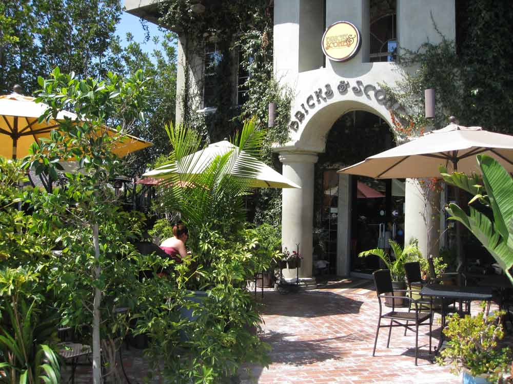 Los Angeles’ cafes provide the ideal study bastion Daily Trojan