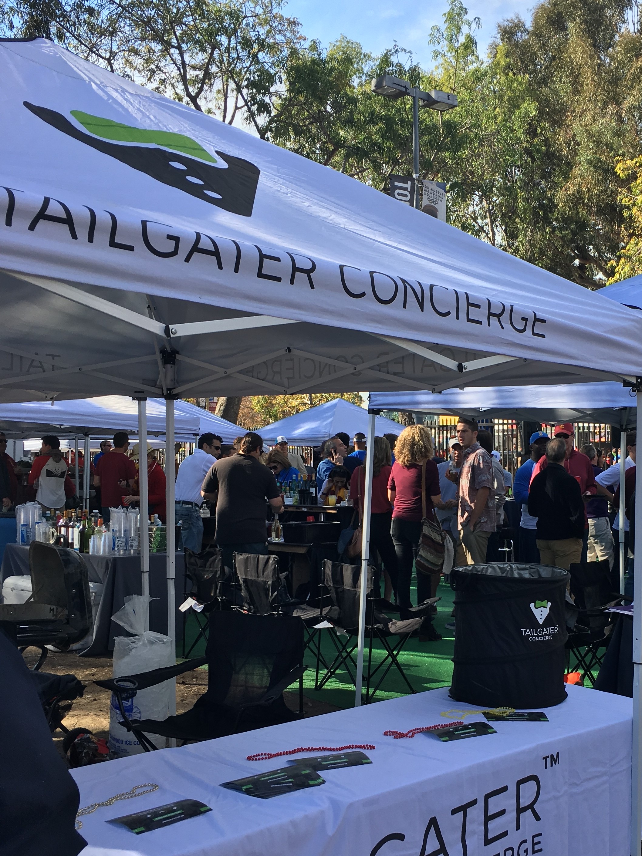 USC alumna helps football fans with tailgating service Daily Trojan