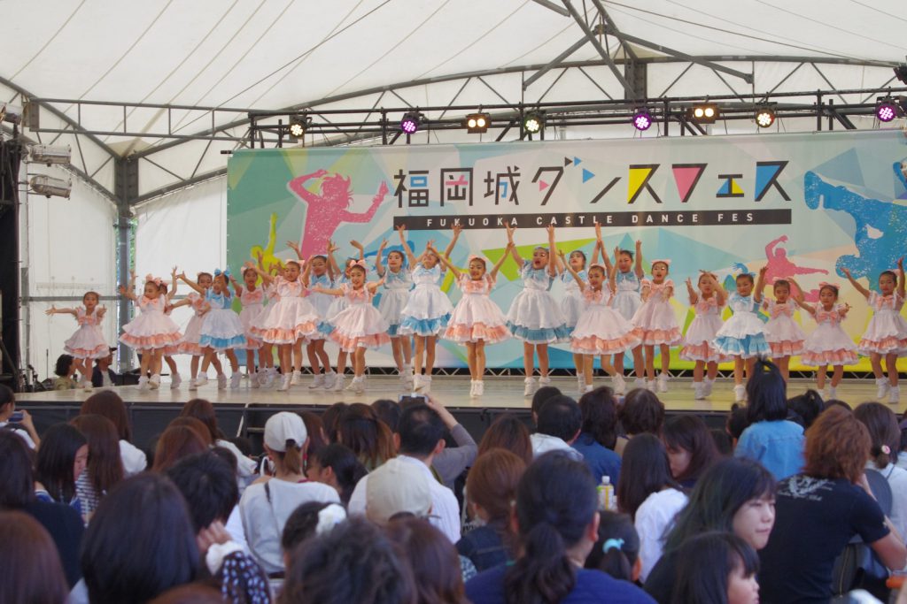 美勝女隊