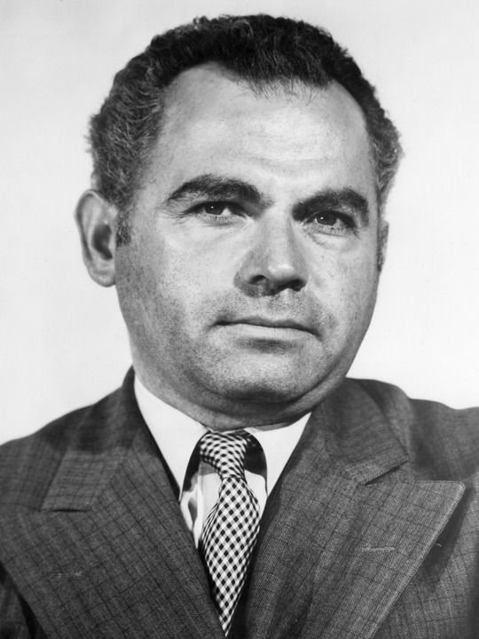 B8E1C9EA-4DCD-4059-A9B7-346DCBC828F4