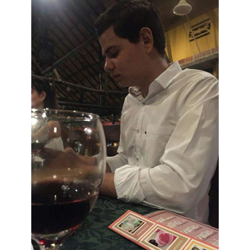 Daniel Cerro - Download Professional Dark Photo | Ultra HD