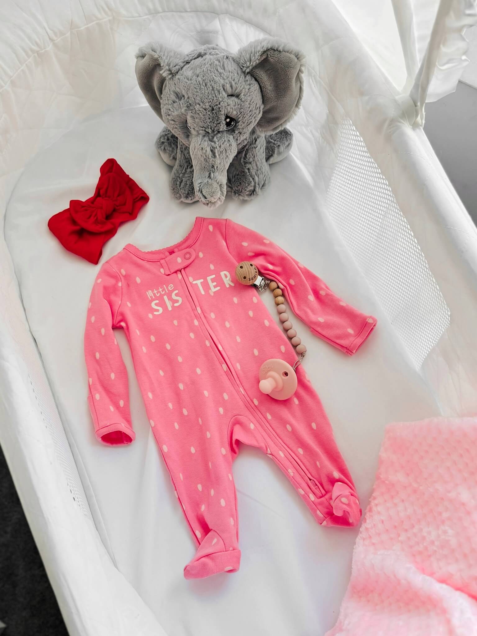 How I Knew I Was Pregnant With A Girl (After Having 4 Boys)