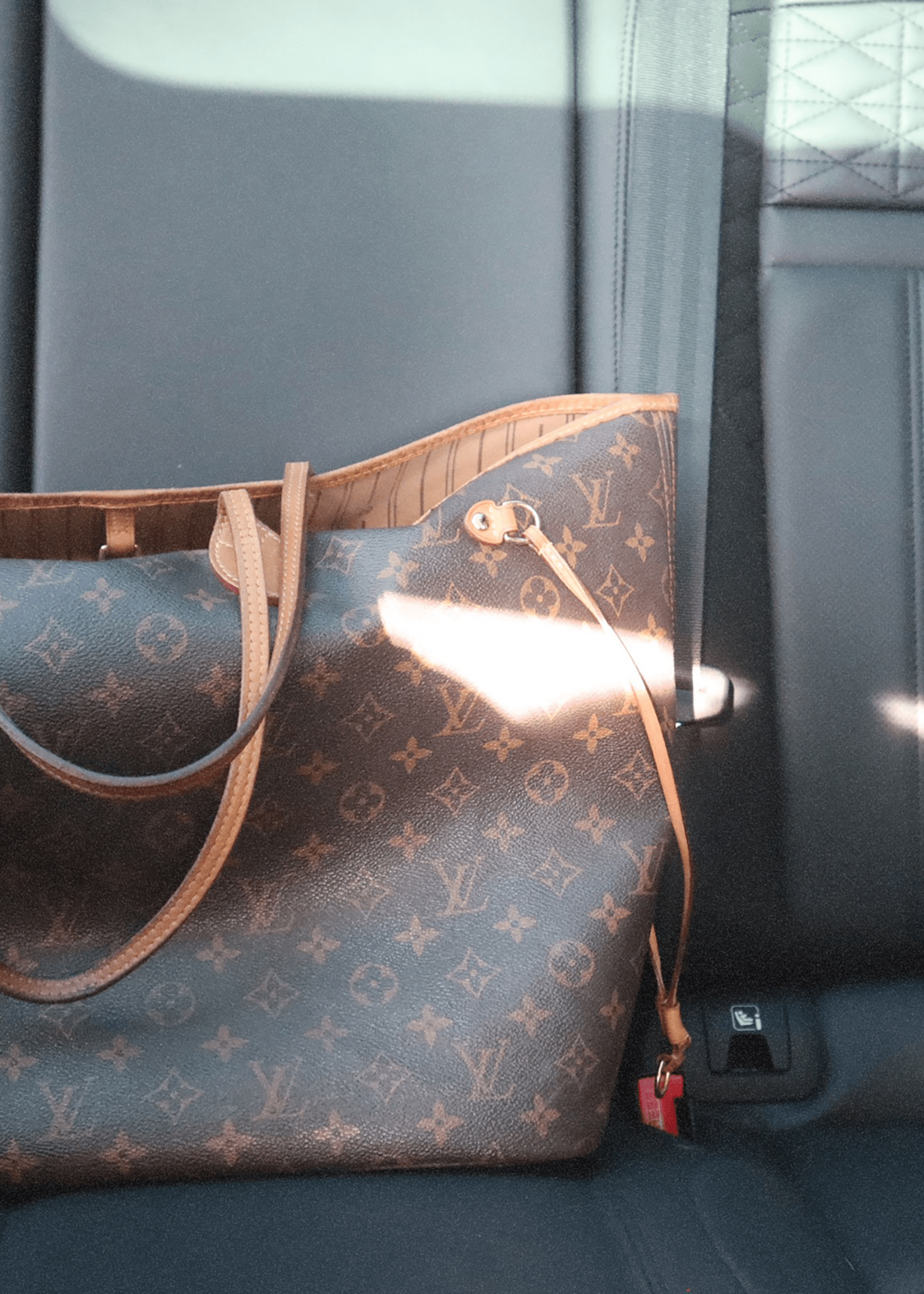 Inside My Handbag: The Chaos, The Classics, The Can’t-Live-Withouts