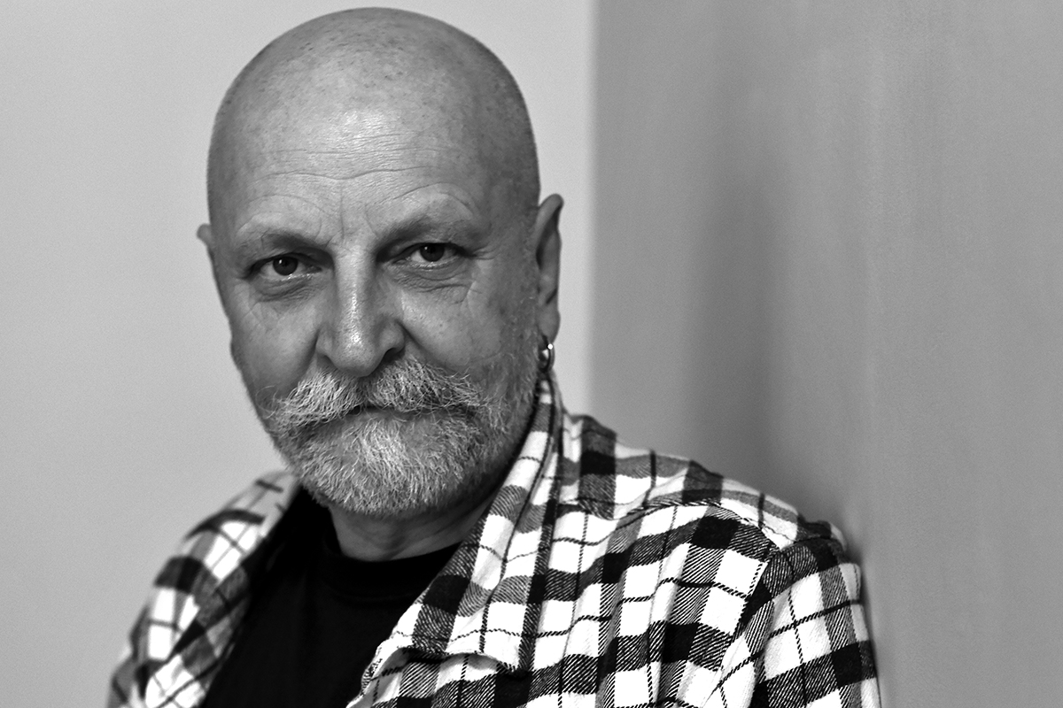 Portrait de Daniel Mielniczek, photographe à Béziers.