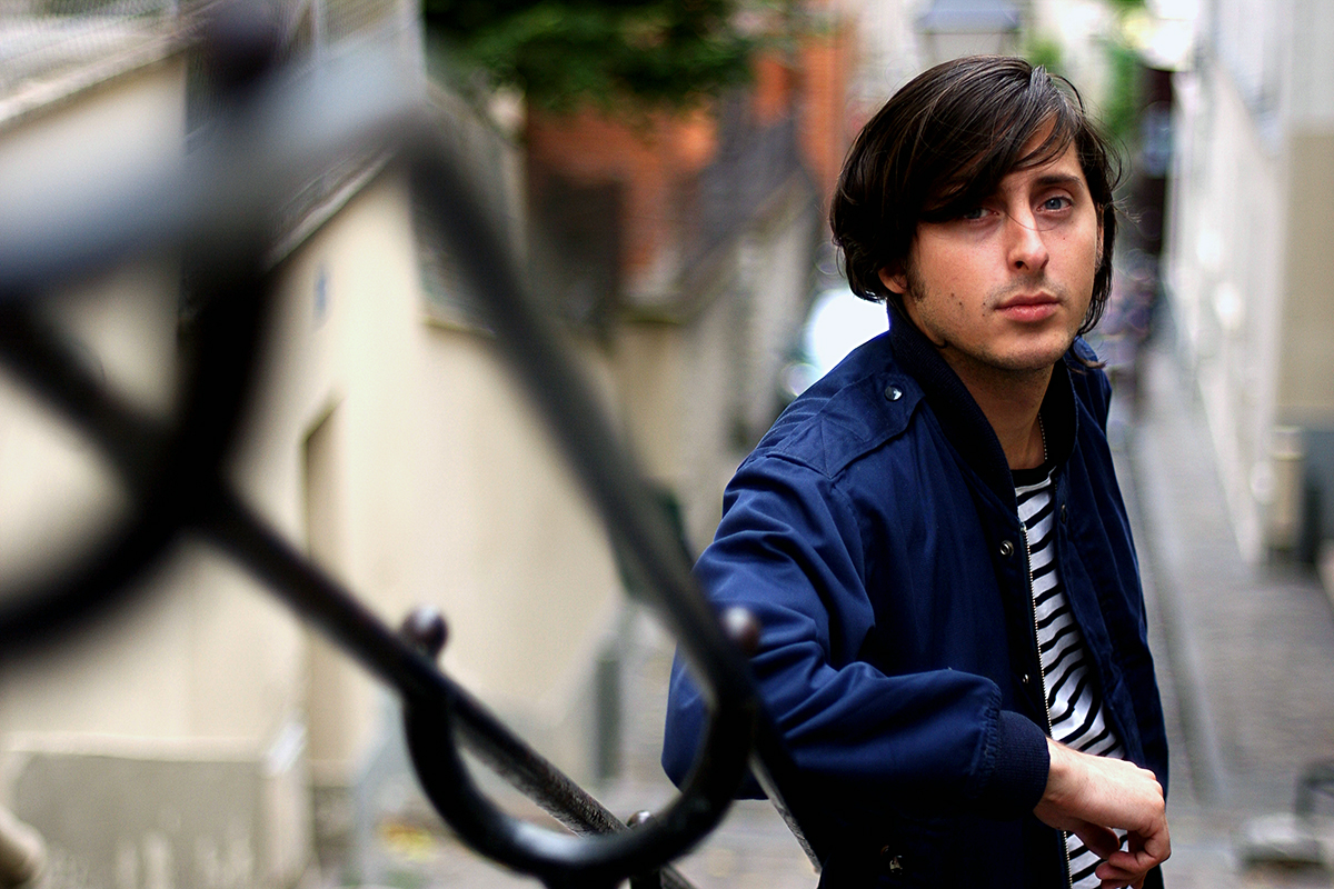 Portrait de Carl Barât, guitariste et chanteur des Libertines, photographié à Paris