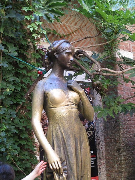 Statue of Juliet
